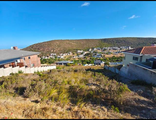 LAND FOR SALE IN ISLAND VIEW